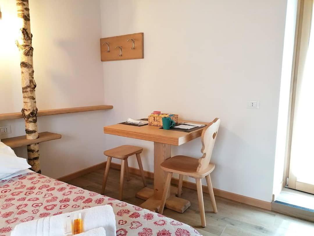 Hotel Ai Larici Perarolo di Cadore Pokoj fotografie
